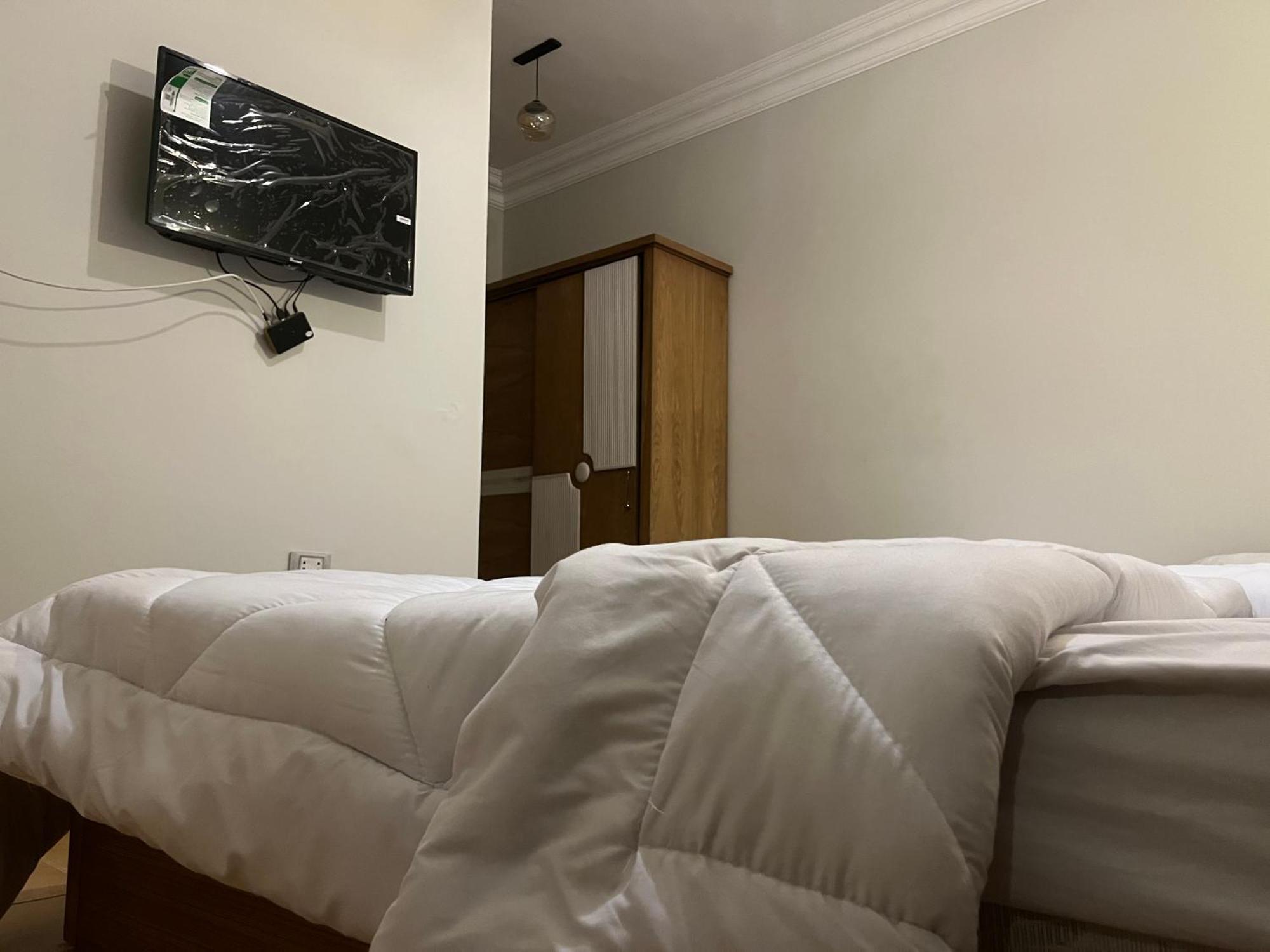 Pyramids Home Inn Kairo Bagian luar foto